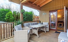 Burnside Lodge